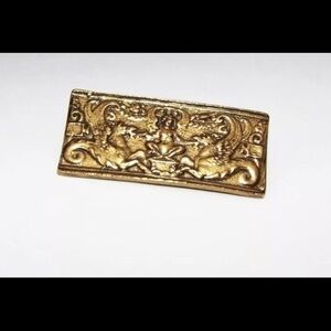 Alva Museum Replicas Brooch